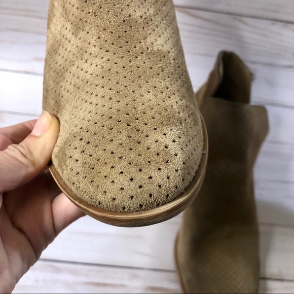 Lucky Brand Tan Booties Size 8.5 - Picture 7 of 15